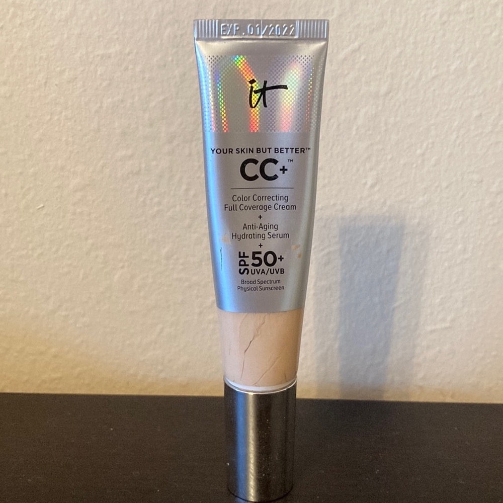 IT cosmetics CC spf 50+ foundation